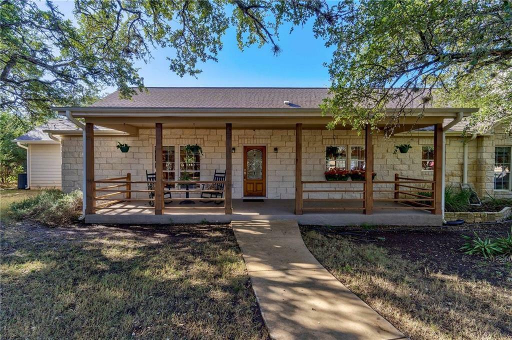 Property Photo:  219 Barton Creek Drive  TX 78620 