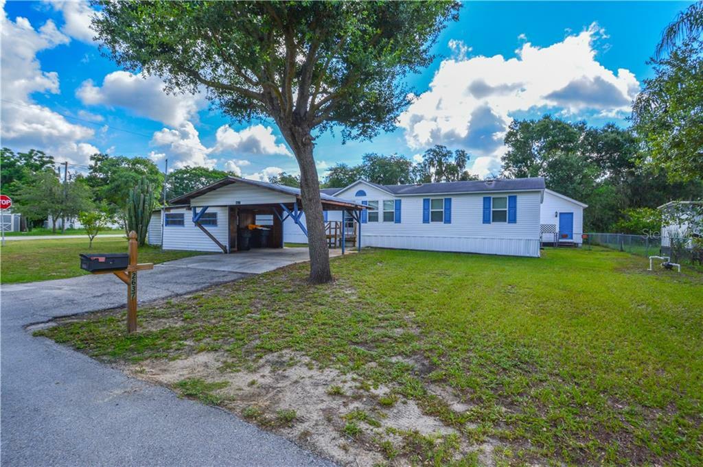 Property Photo:  2637 Catfish Court  FL 33898 