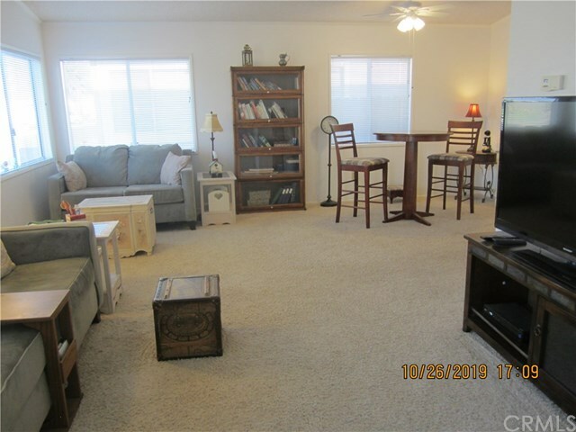 Property Photo:  828 Vista Del Rio  CA 93458 