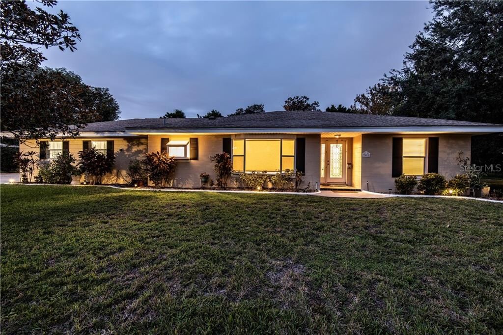 Property Photo:  2601 Palmetto Road  FL 32757 