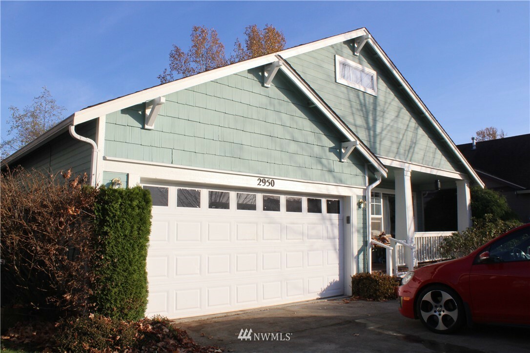 Property Photo:  2950 St Paul Street  WA 98226 