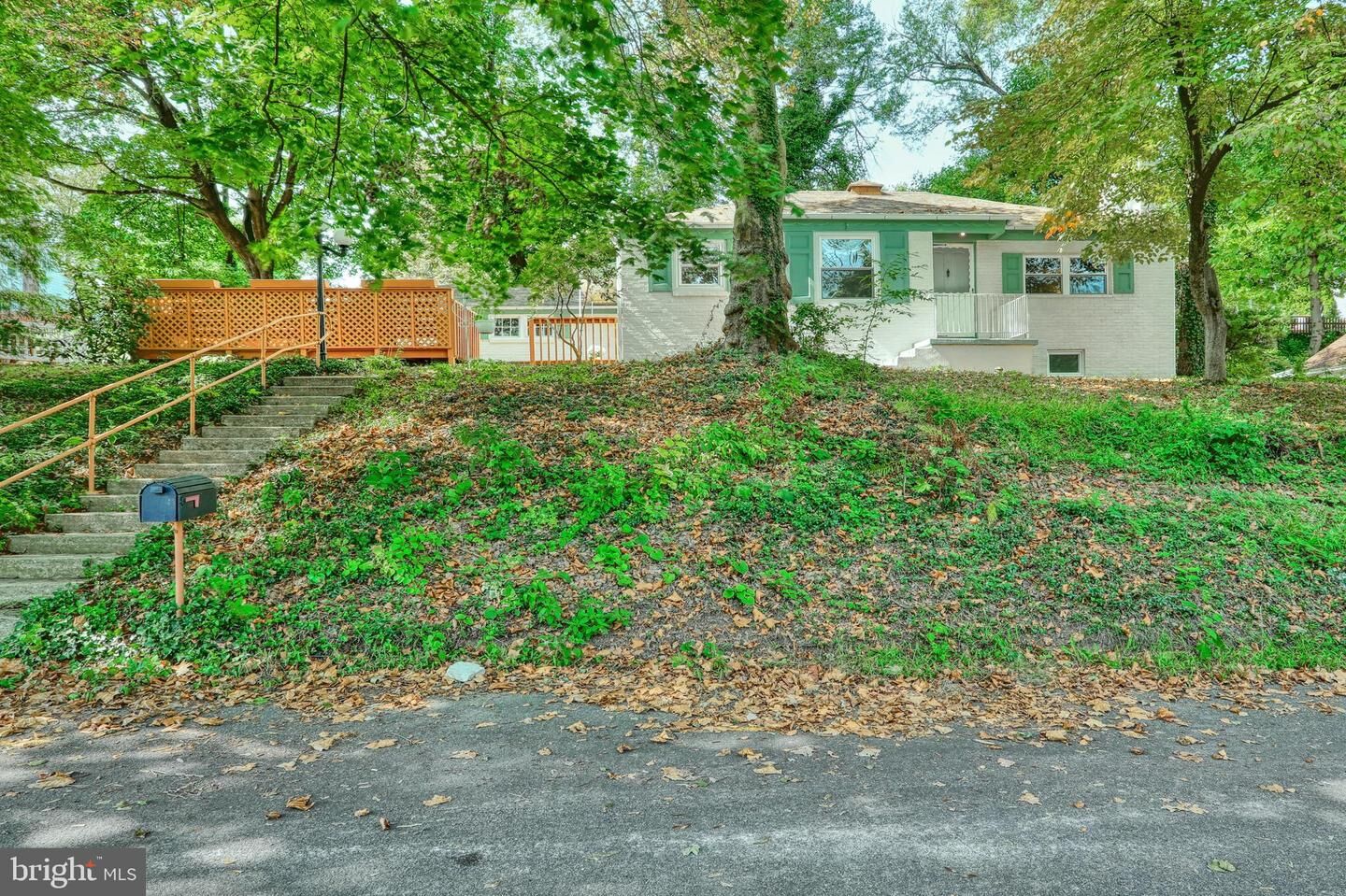 Property Photo:  1596 Old Farm Lane  PA 17403 