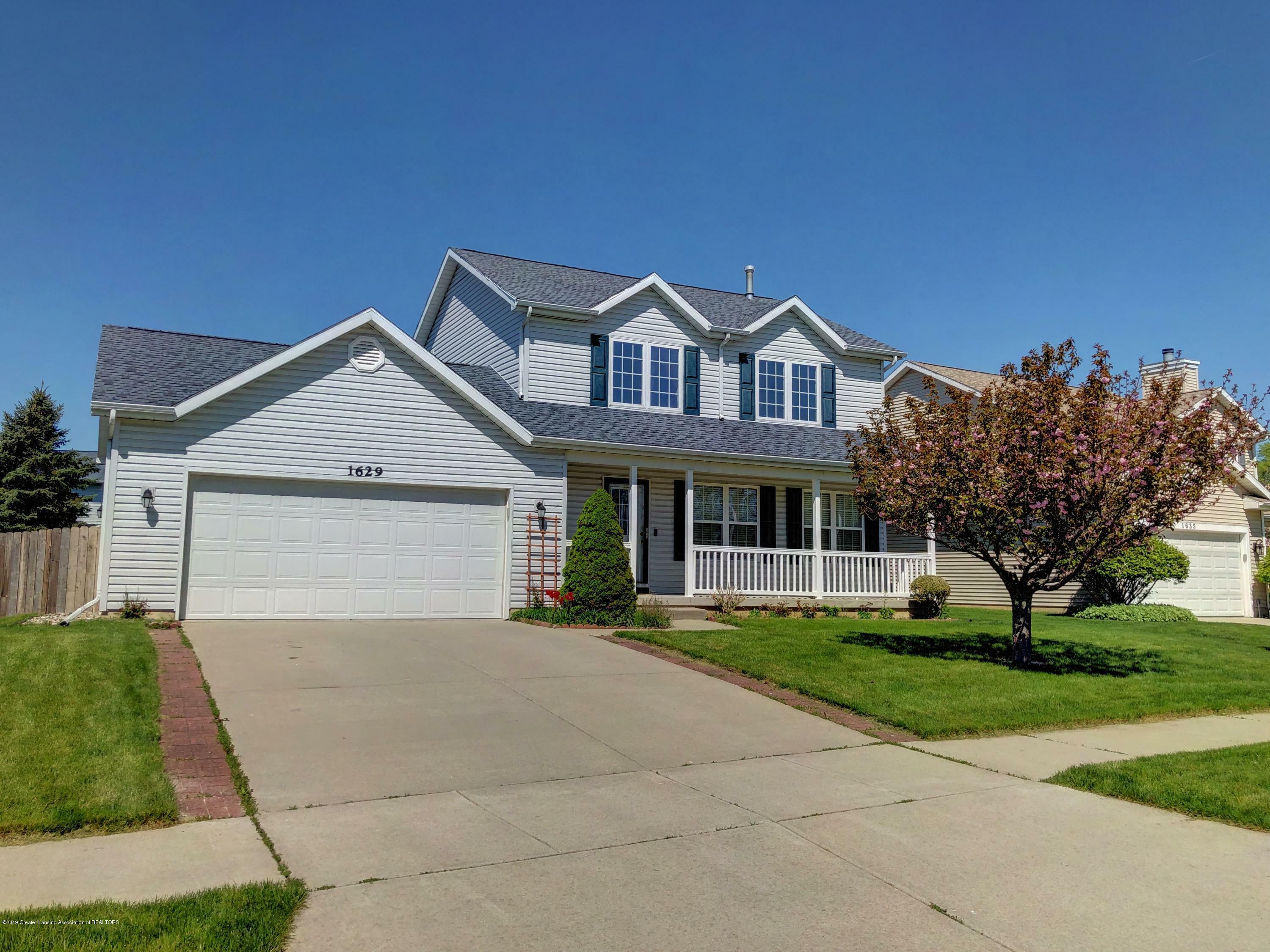 Property Photo:  1629 Holbrook Drive  MI 48842 