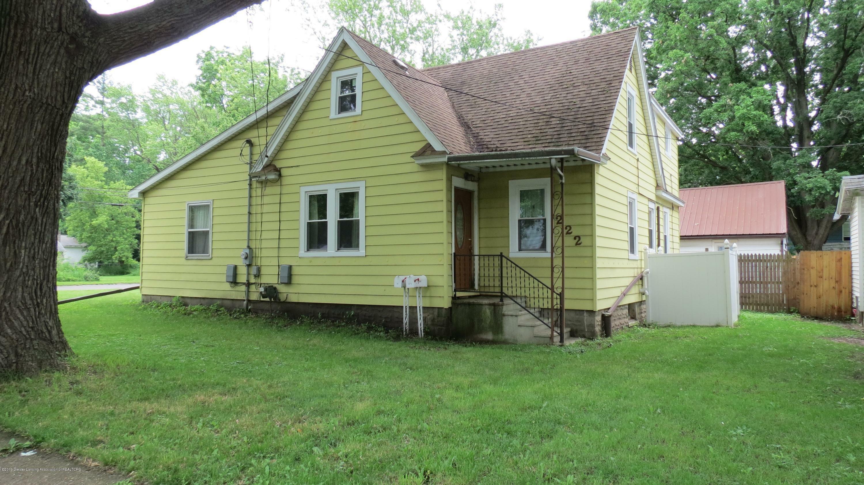 Property Photo:  222 E Cavanaugh Road  MI 48910 