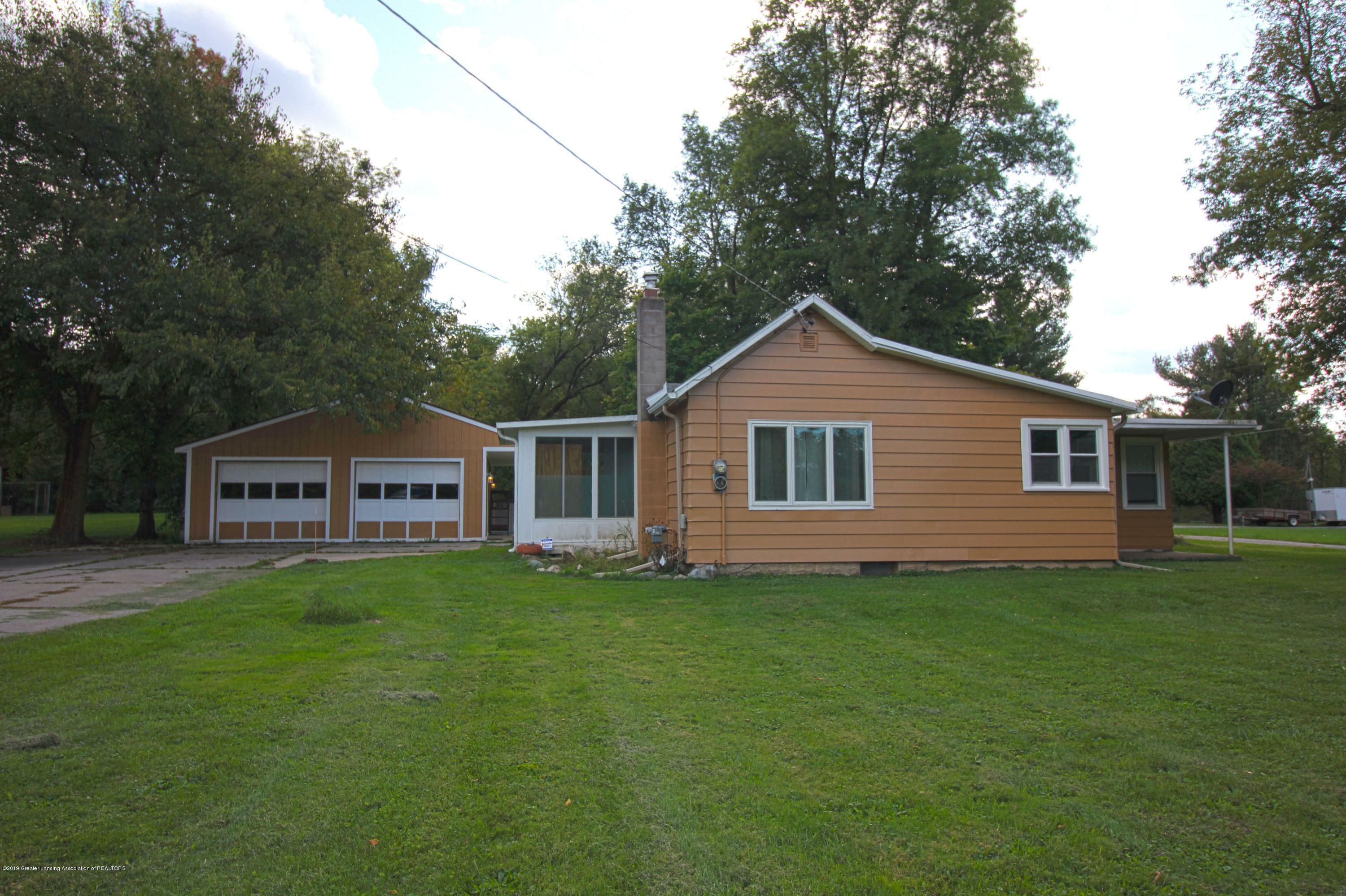 Property Photo:  10254 Hart Highway  MI 48821 