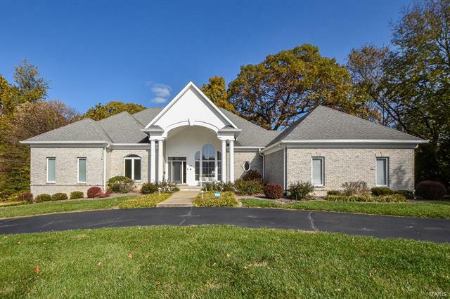 Property Photo: 46 Kings Pointe Court 62223