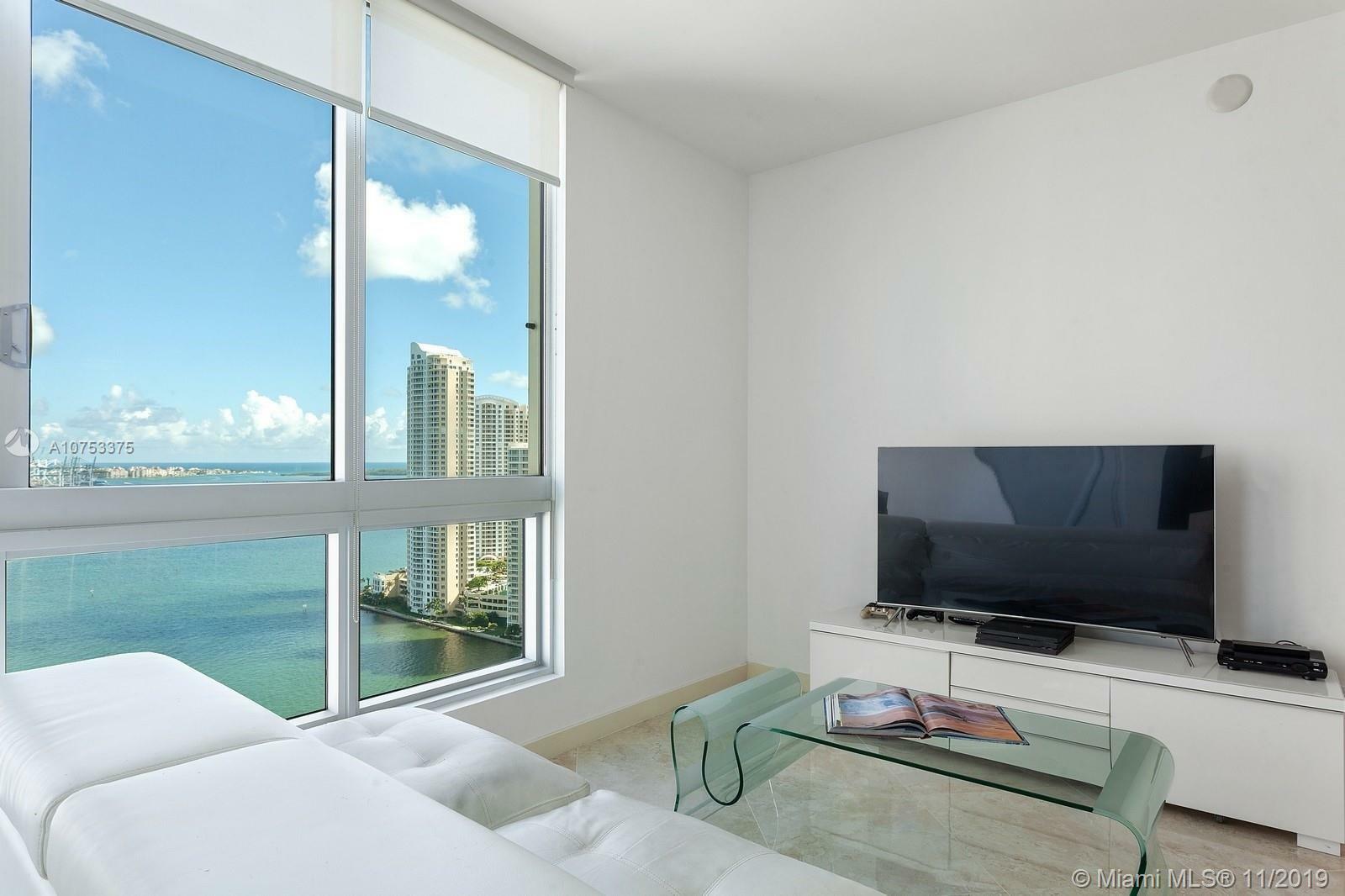 Property Photo:  300 S Biscayne Blvd T-2514  FL 33131 