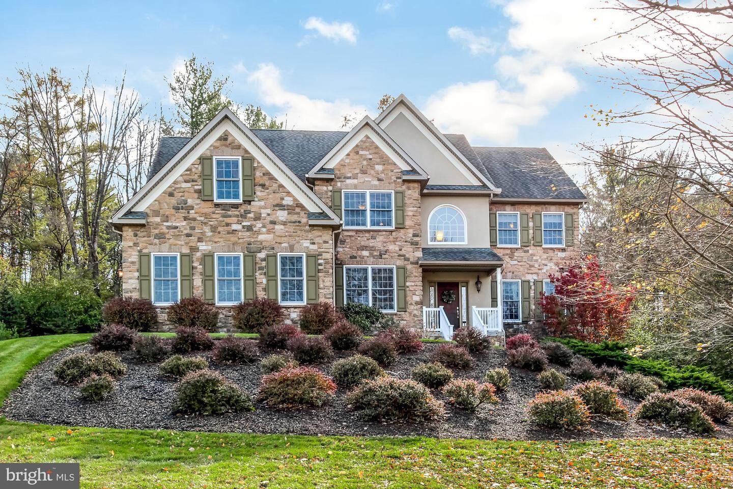 Property Photo: 19 Jennifer Lane PA 17019