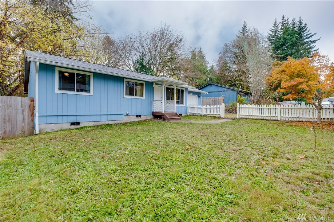 Property Photo:  7348 E Taylor St  WA 98366 