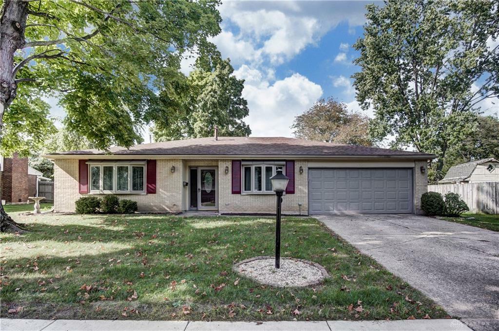 Property Photo: 5685 Brookbank Drive OH 45440