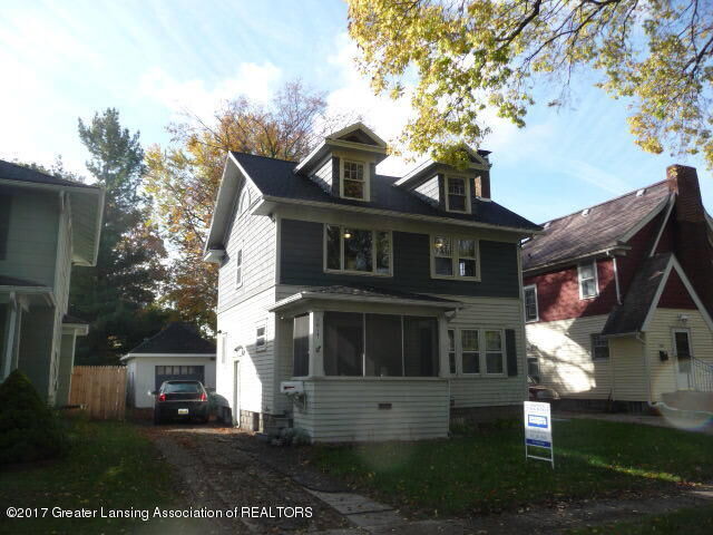 Property Photo:  1017 Britten  MI 48910 