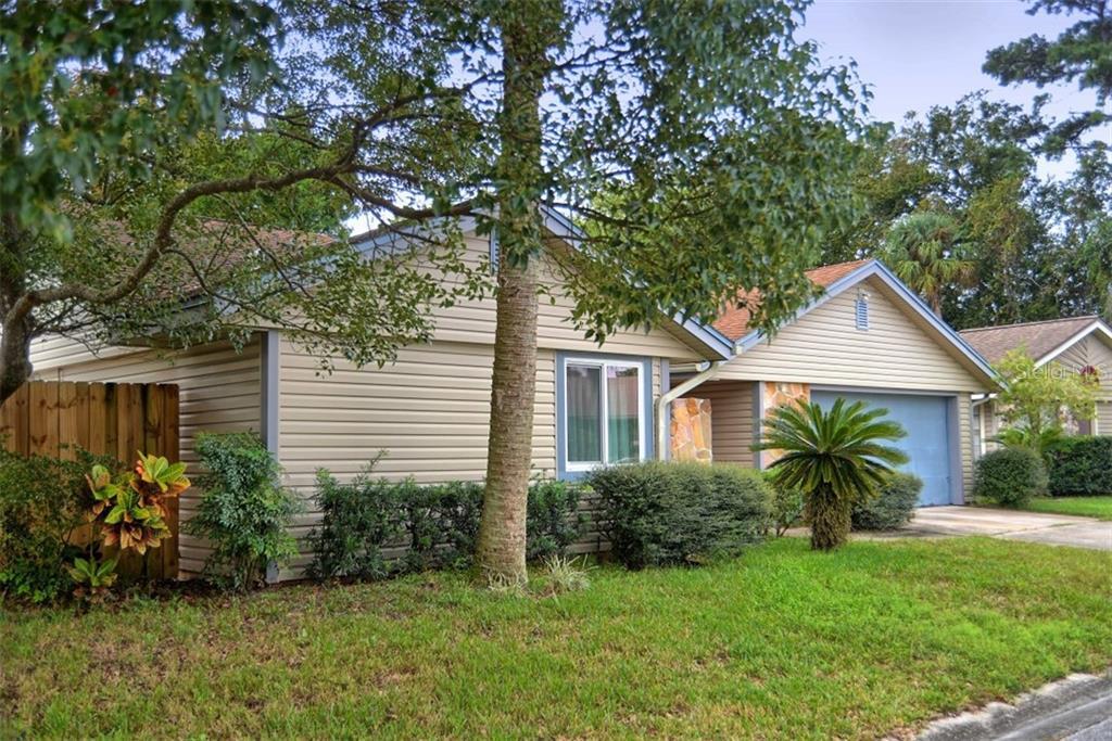 Property Photo:  708 Woodlawn Drive  FL 32708 