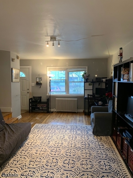 Property Photo: 36 Victory Ct NJ 08840