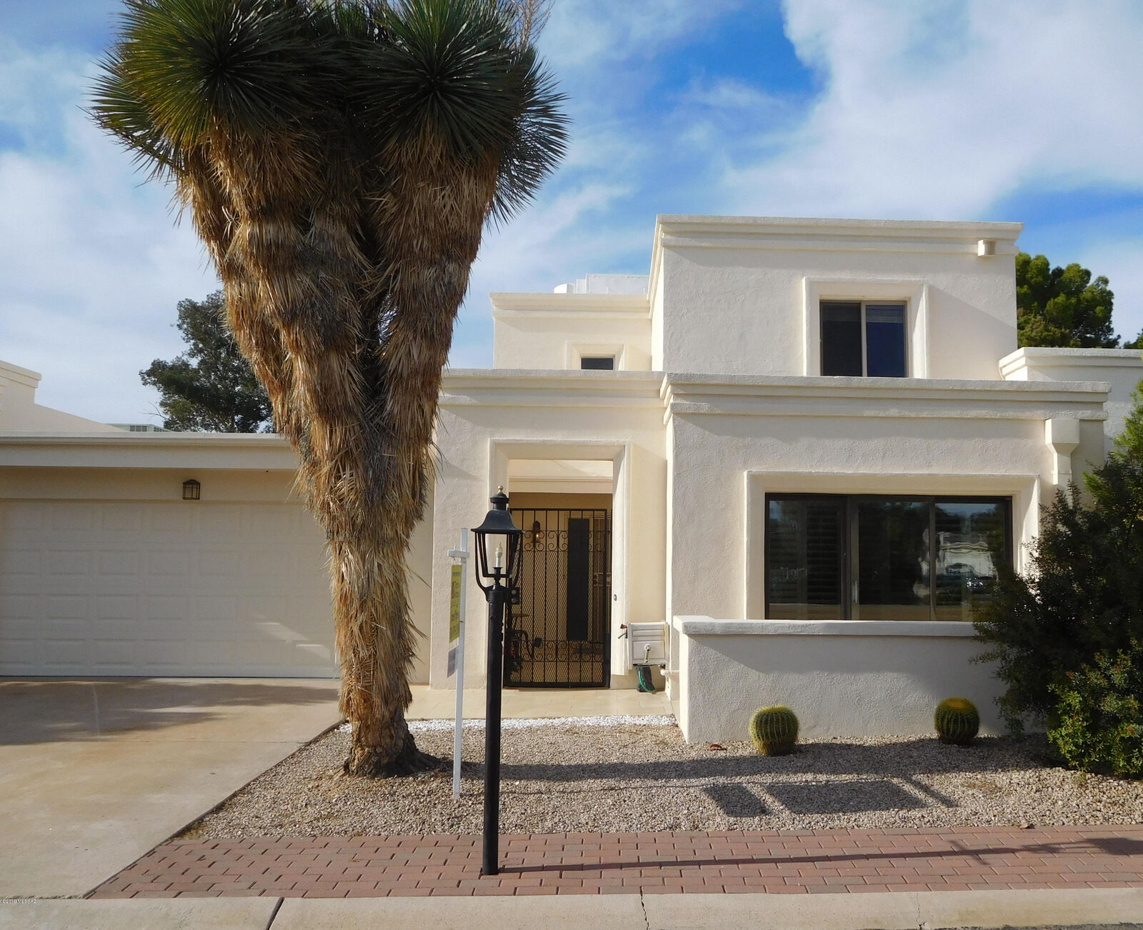 Property Photo:  8155 N Casas Way  AZ 85742 