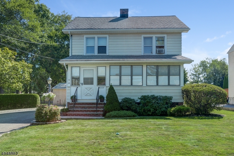 Property Photo:  26 Glendale Ave  NJ 07039 