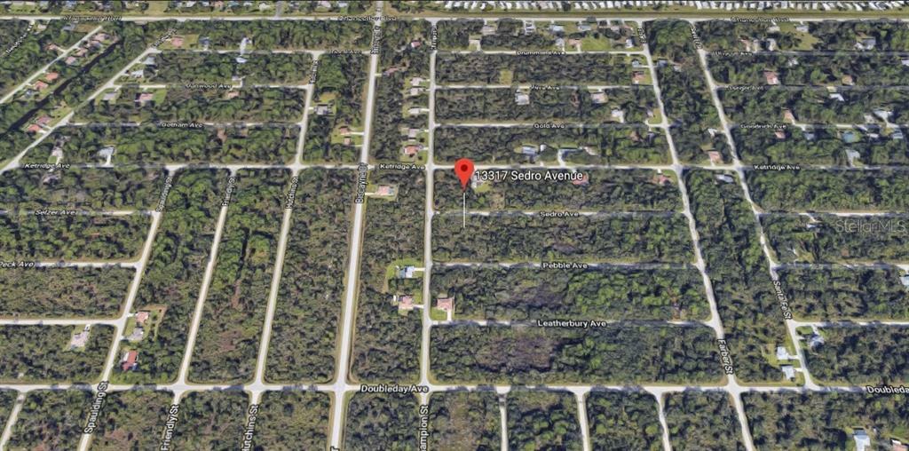 Property Photo: 13317 Sedro Avenue FL 33953