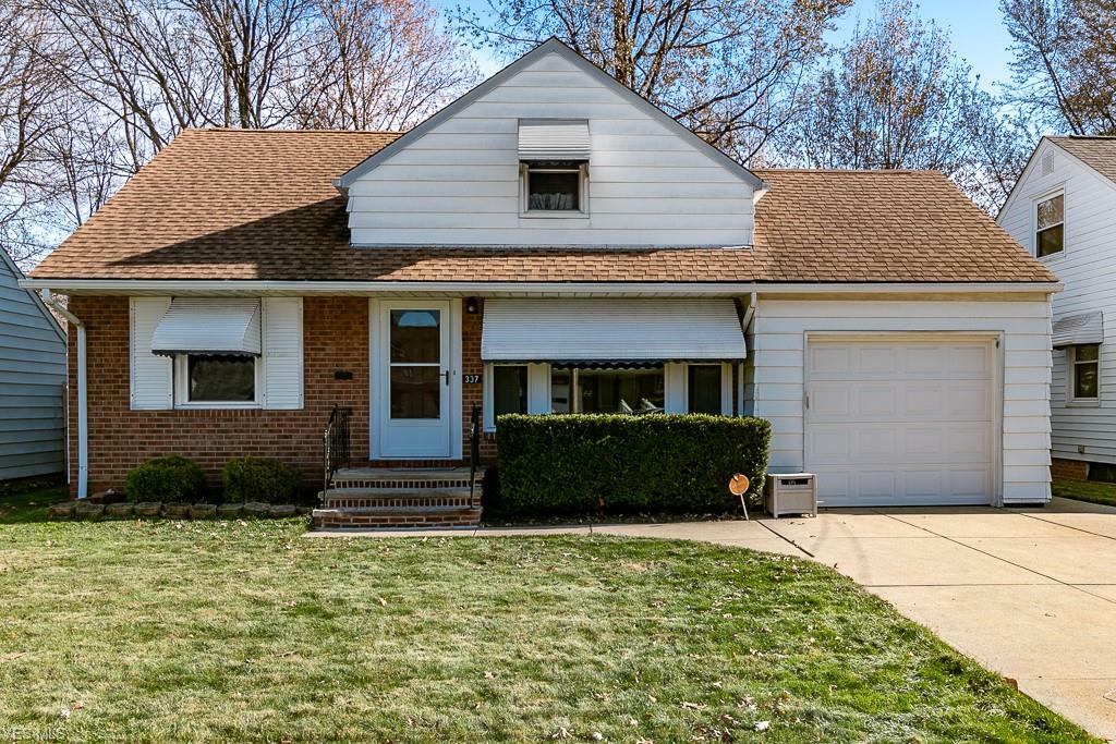 Property Photo: 337 E 255th Street OH 44132