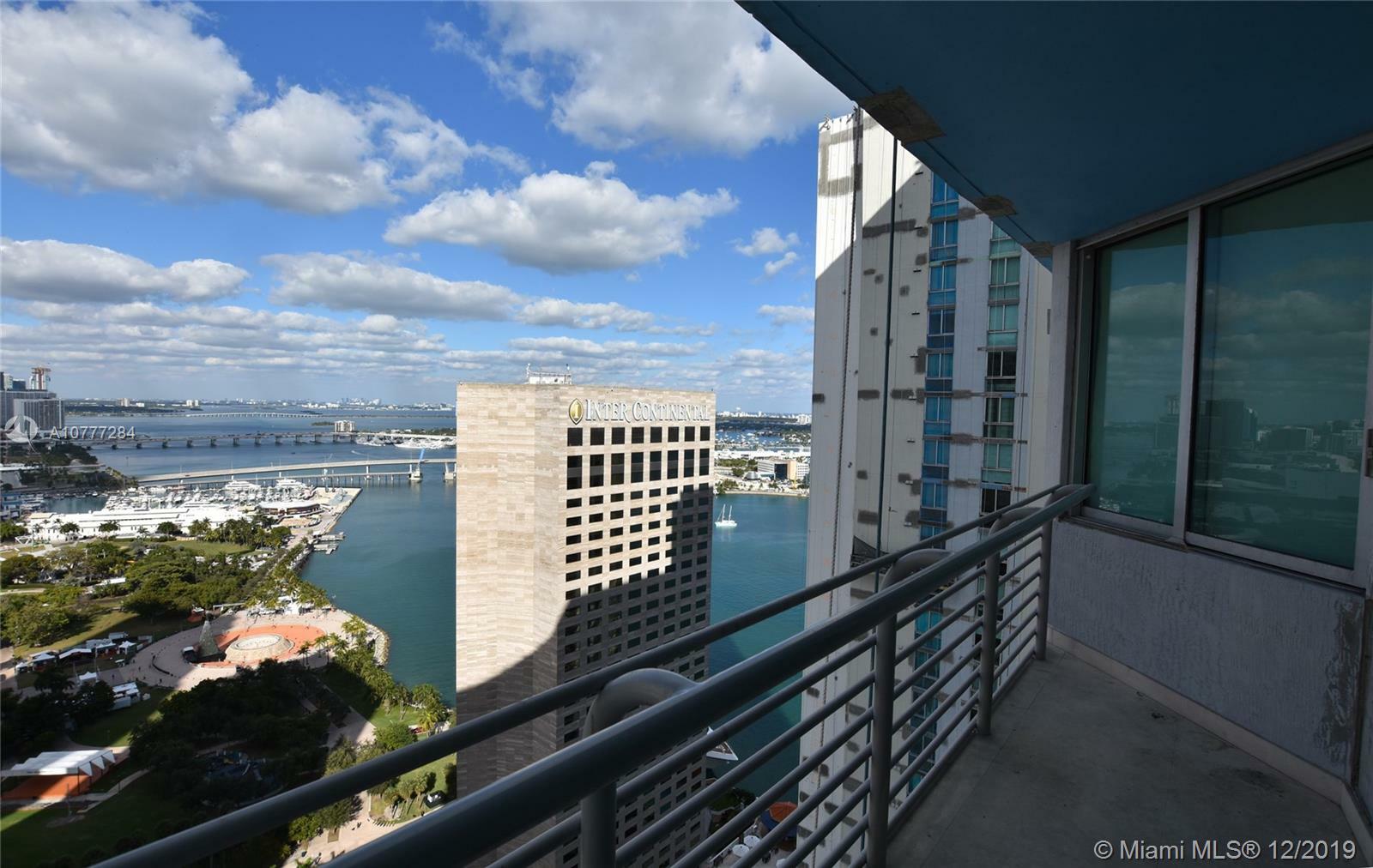 Property Photo:  325 S Biscayne Blvd 3822  FL 33131 