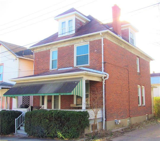 Property Photo:  911 Porter St  PA 15084 