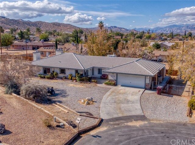 Property Photo: 58319 Ute Trail Circle CA 92284
