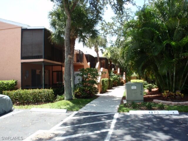 Property Photo:  4270 Jack Frost Court  FL 34112-5243 