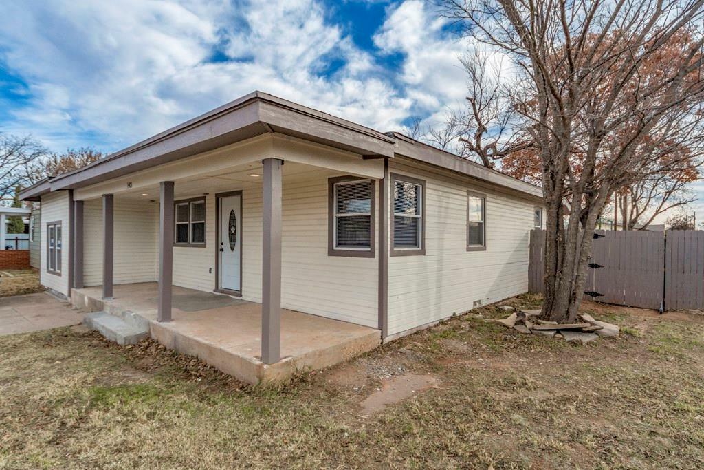 Property Photo:  1401 Fannin Street  TX 79603 