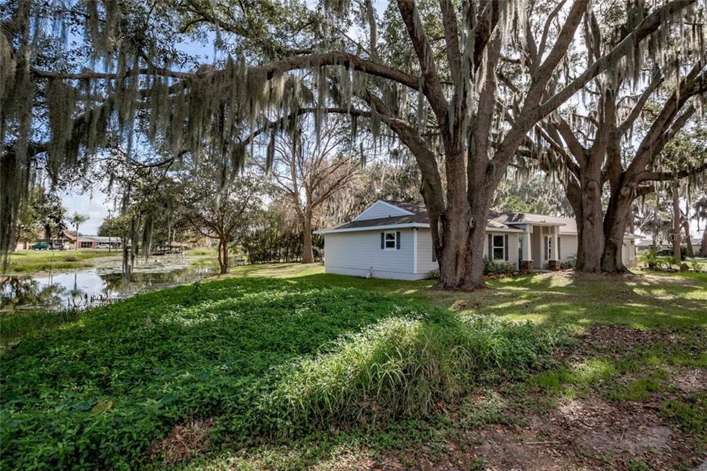 Property Photo:  1875 Johnson Drive  FL 34711 