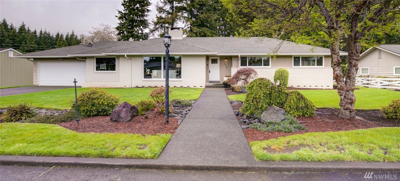 Property Photo:  616 Bel Aire Ave  WA 98520 