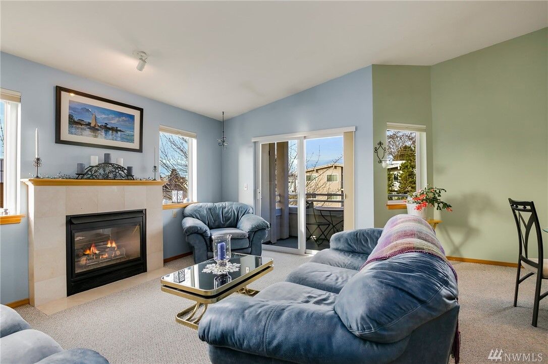 Property Photo: 1707 NW 59th Street 302 WA 98107