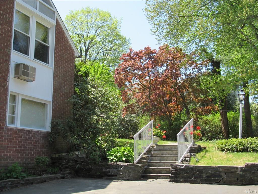 Property Photo:  25 Platt Place  NY 10605 