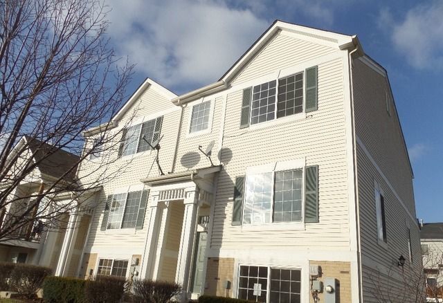 Property Photo:  131 Enclave Circle A  IL 60440 