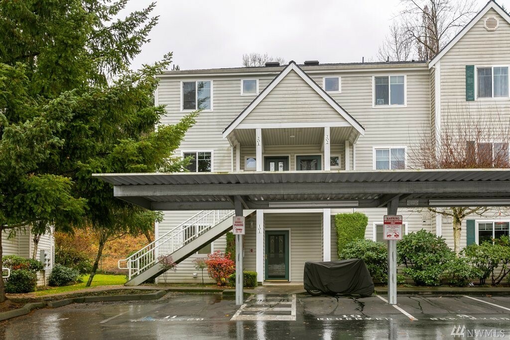 Property Photo:  31900 104th Ave SE A201  WA 98092 