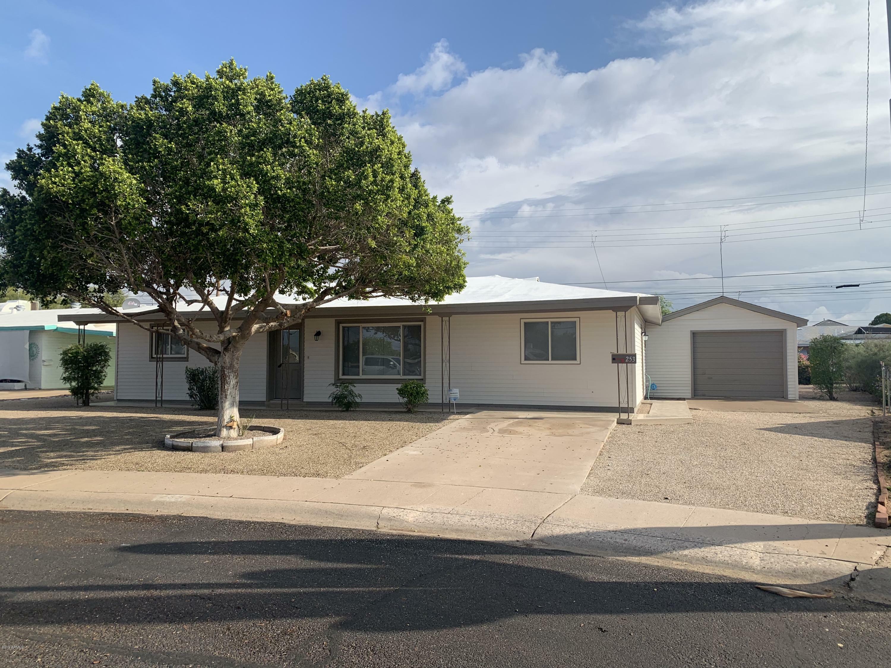 Property Photo:  253 N 55th Place  AZ 85205 