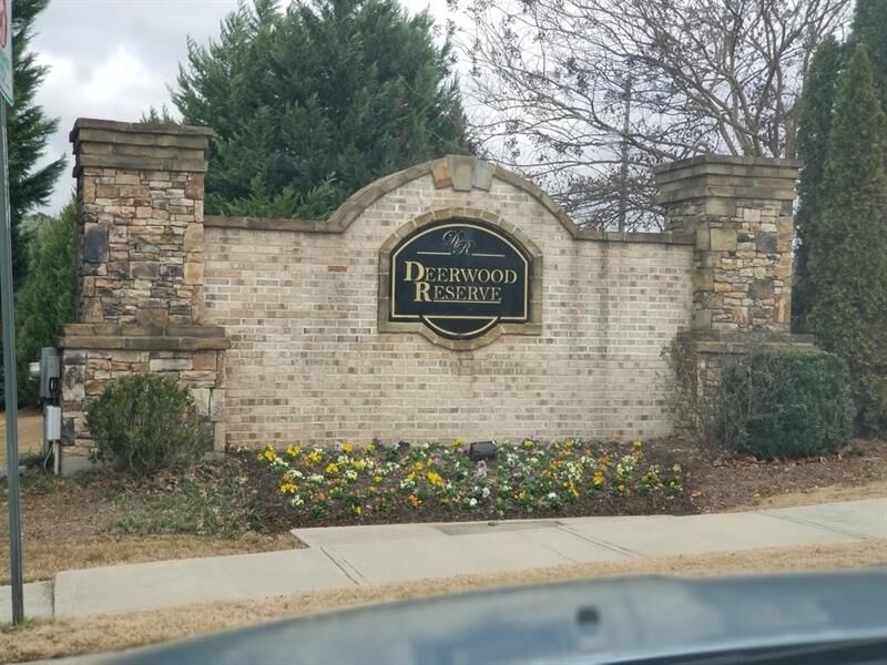 Property Photo:  3039 Deerborne Court SW   30331 