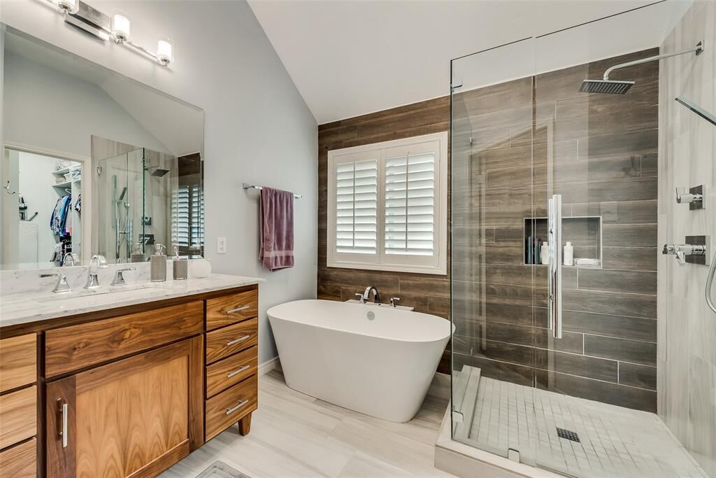 Property Photo:  5428 Crystal Court  TX 75072 