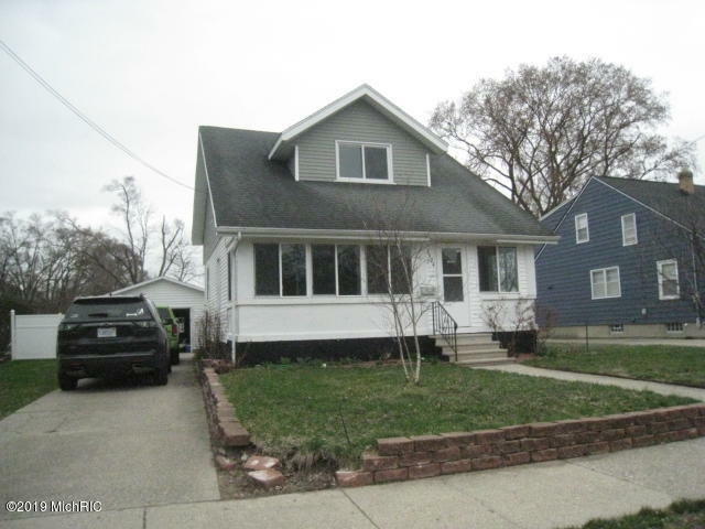 2524 Sharon Avenue SW  Wyoming MI 49519 photo