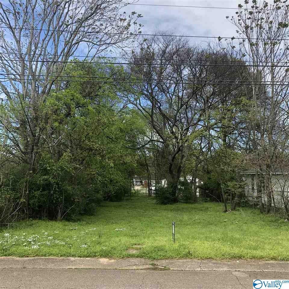 Property Photo:  2904 10th Avenue  AL 35805 