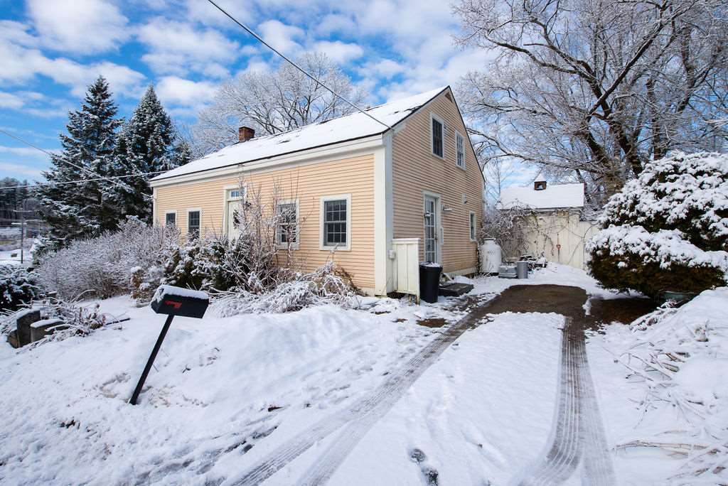 Property Photo:  7 Liberty Street  ME 03908 