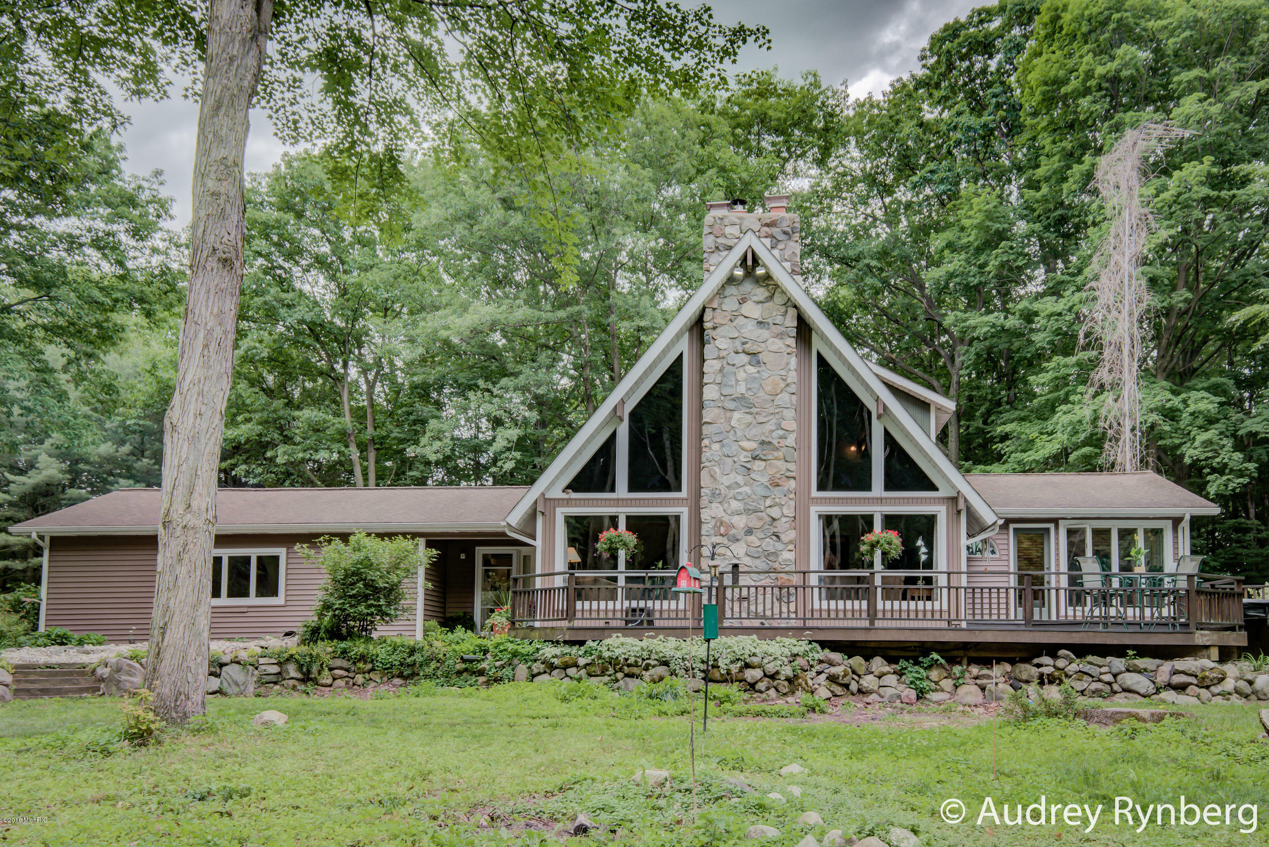 Property Photo:  6725 Sleeper Avenue  MI 49412 