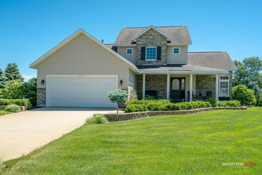 Property Photo:  9552 Deerway Court  MI 49401 