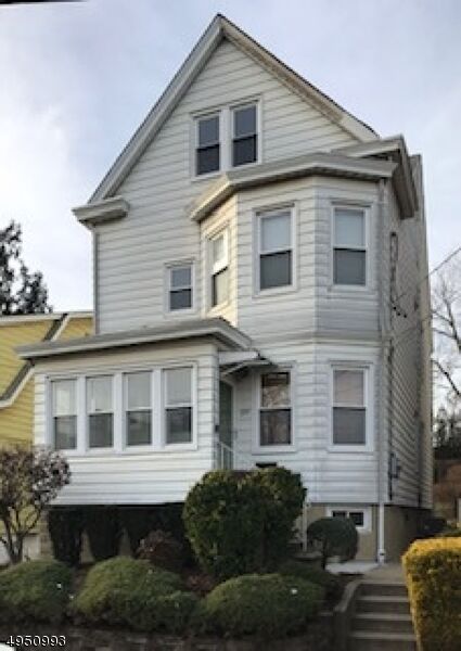 Property Photo:  237 N 12th Pl  NJ 07508 
