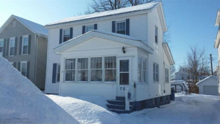 Property Photo:  720 Franklin Street  MI 49417 