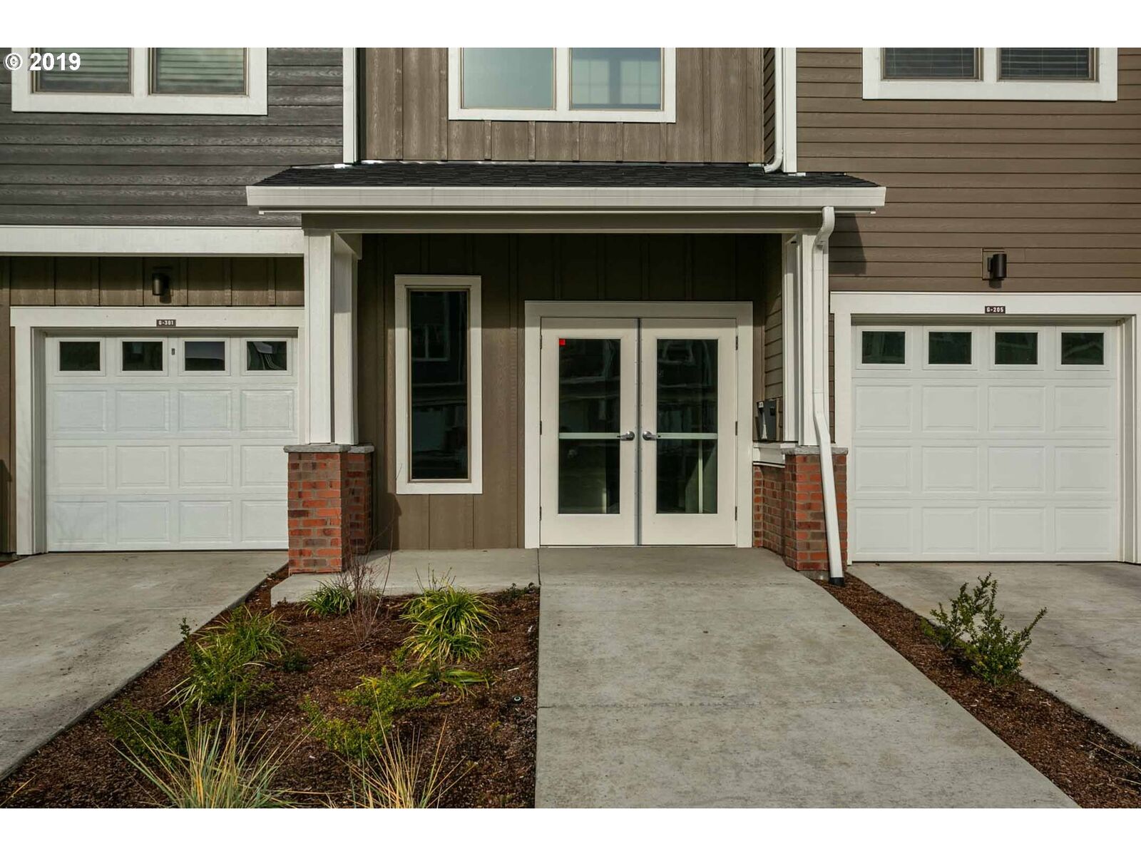 Property Photo:  16401 NW Chadwick Way 104  OR 97229 