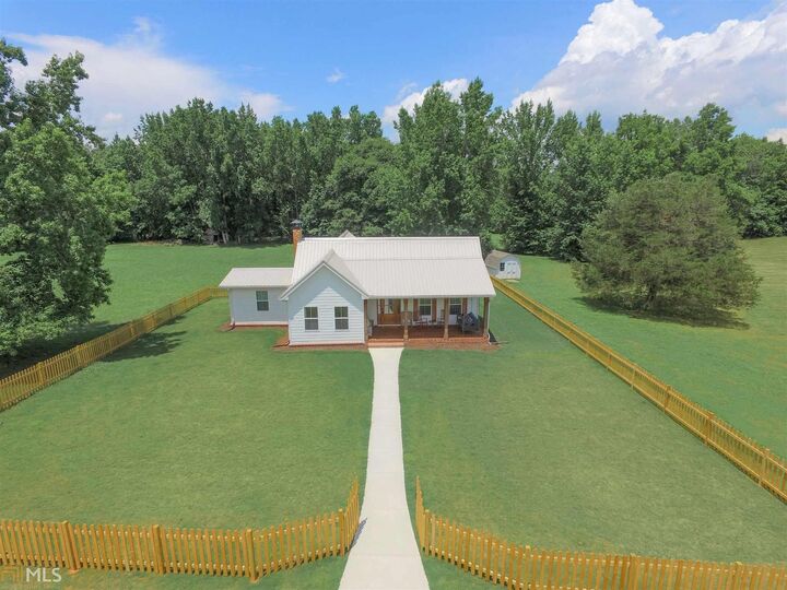 1390 Highway 92  Fayetteville GA 30215 photo