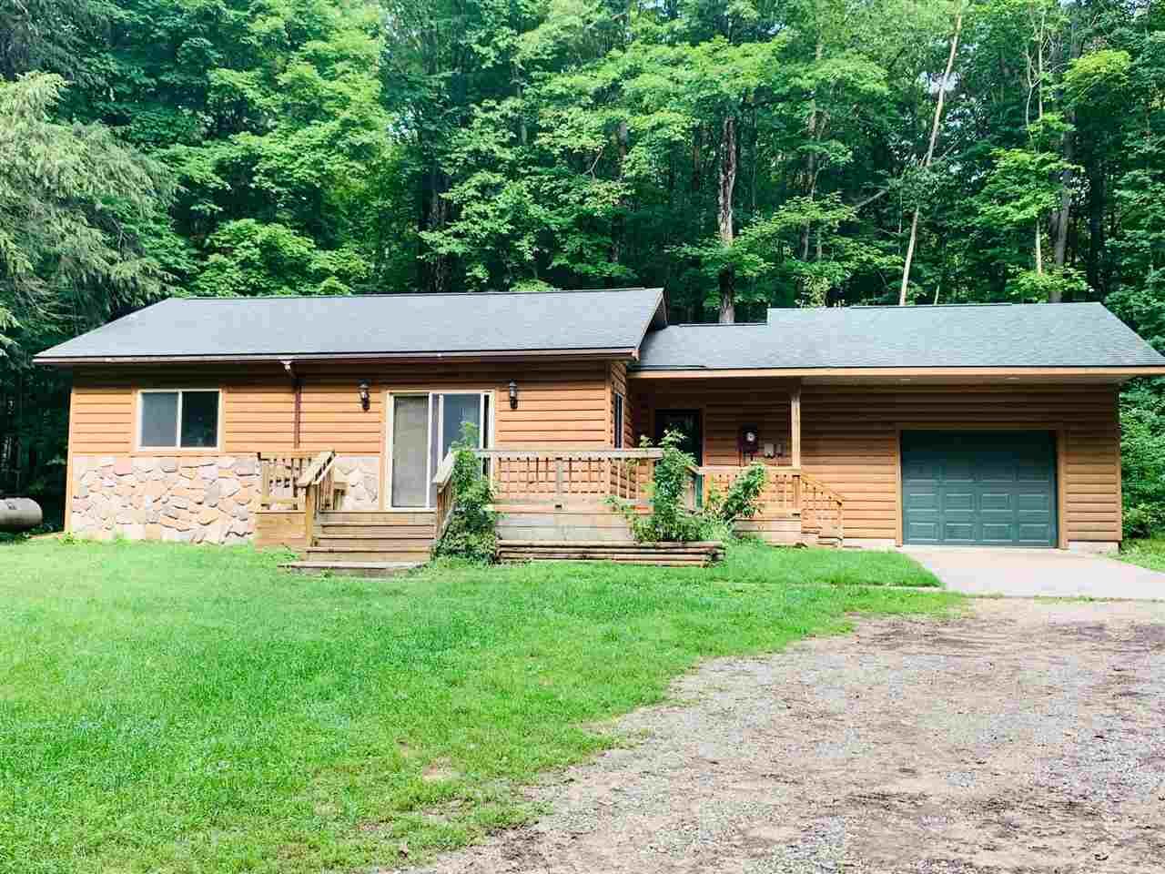 Property Photo: 2185 Graves Crossing MI 49659