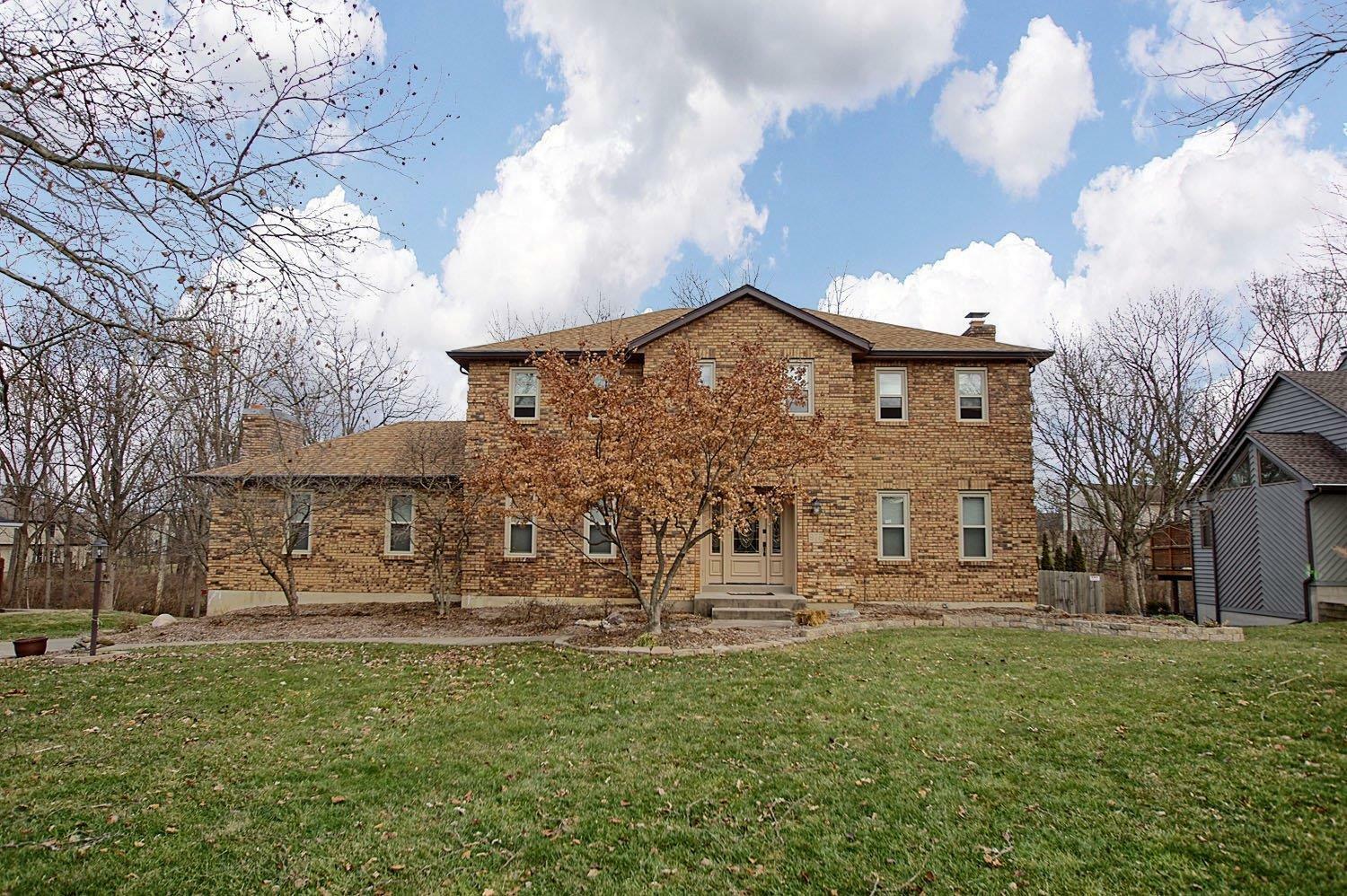 Property Photo:  975 Locust Ct  OH 45040 