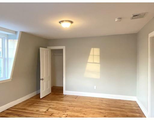 Property Photo:  83 Laurel Ave 1  MA 01835 