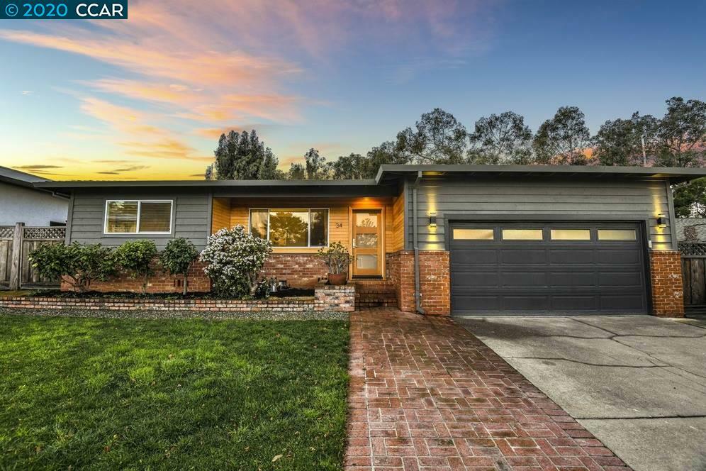Property Photo: 34 Rolph Park Dr CA 94525