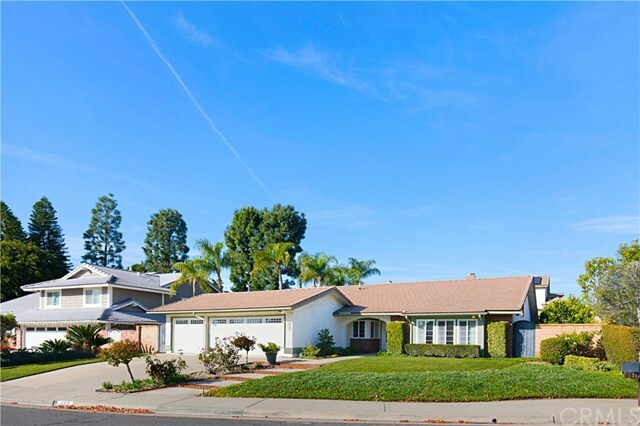 Property Photo: 117 Foxglove Street CA 92821