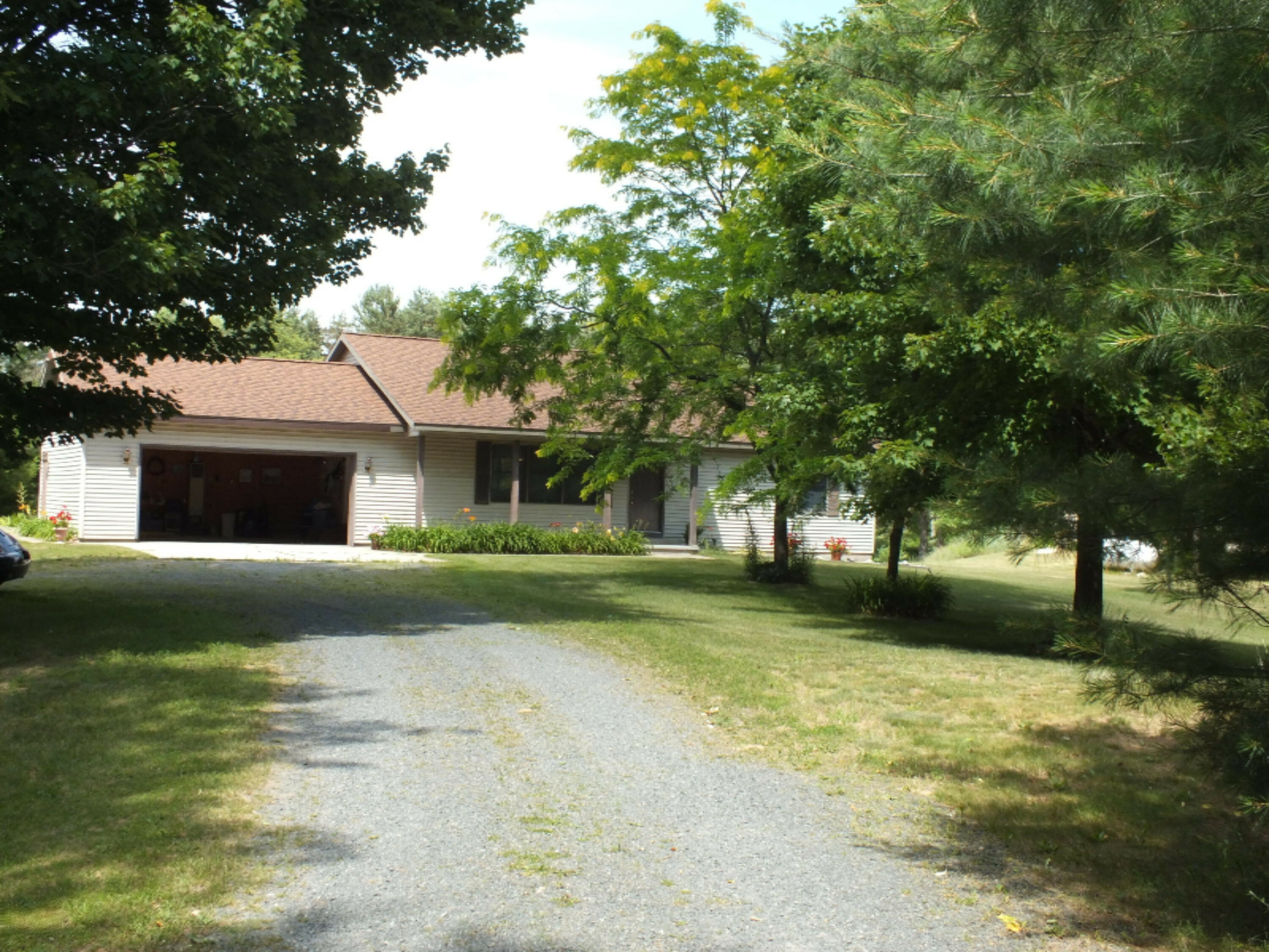 Property Photo:  3254 E Buchanan Road  MI 49455 